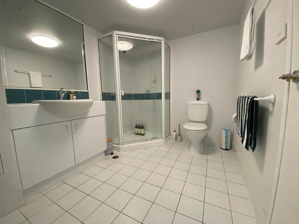 2 Bed 2 Bath Apartment In Braddon, Canberra - Pool, Gym And Free Parking Экстерьер фото